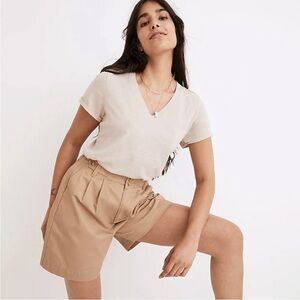 Madewell Midmont Pleated Tencel Lyocell Edition Khaki Shorts Size 6